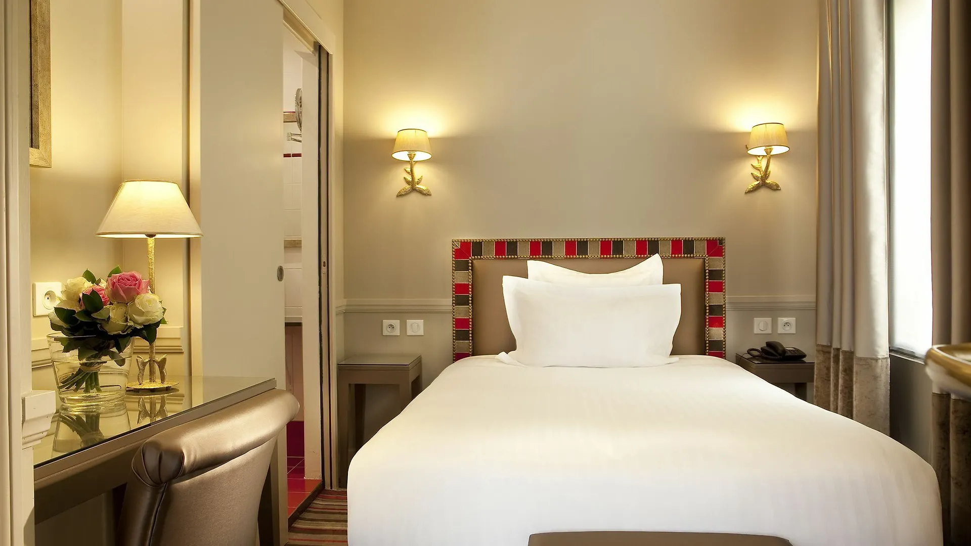 Hotel Des Comedies Paris France