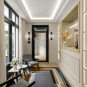 5* Lägenhetshotell Black Door
