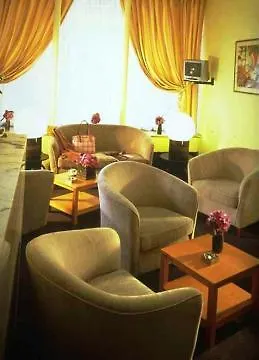 Hotel Des Comedies Paris